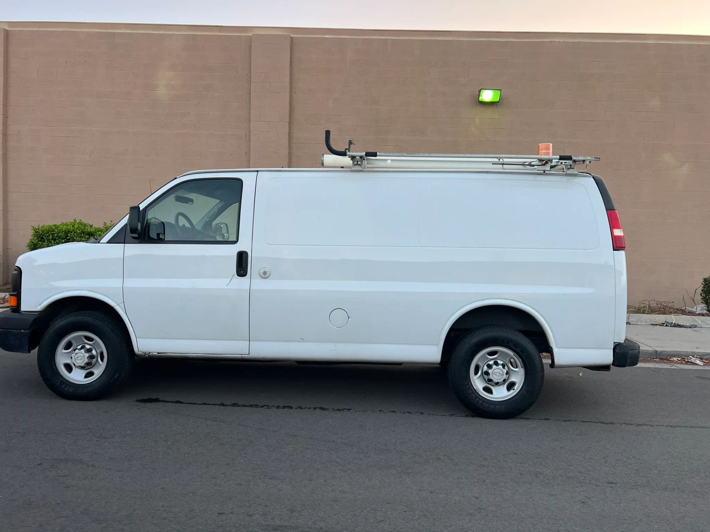 chevrolet express cargo 2007 1GCGG25V171173508 image chevrolet express cargo 2007 1GCGG25V171173508 image